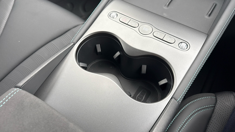 BYD Seal 6 1.5 DM-i Boost 4dr e-CVT Saloon